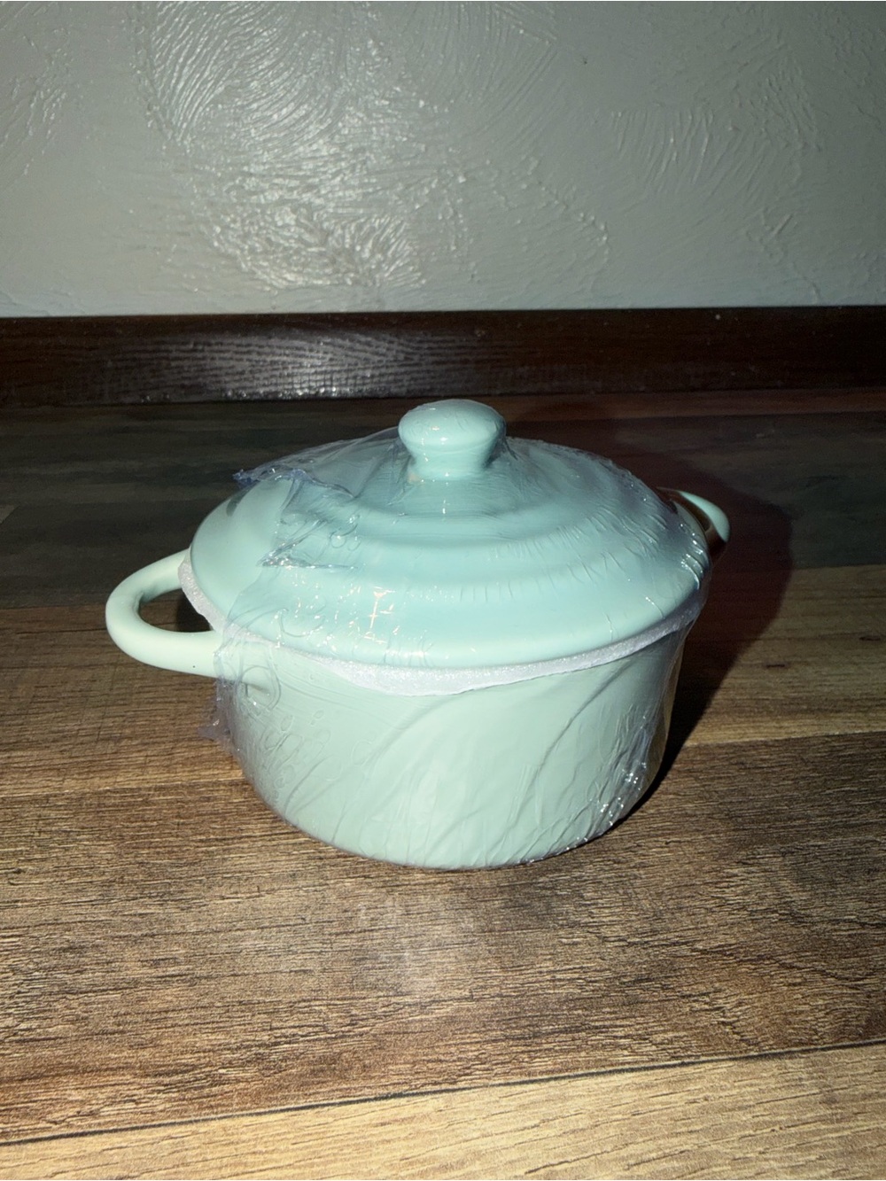 Mini Crock - Picture 3 of 4